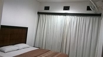 Kubu Hotel Kuta Lombok Buitenkant foto