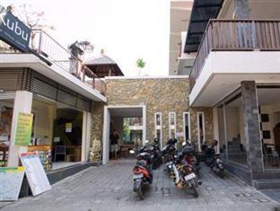 Kubu Hotel Kuta Lombok Buitenkant foto